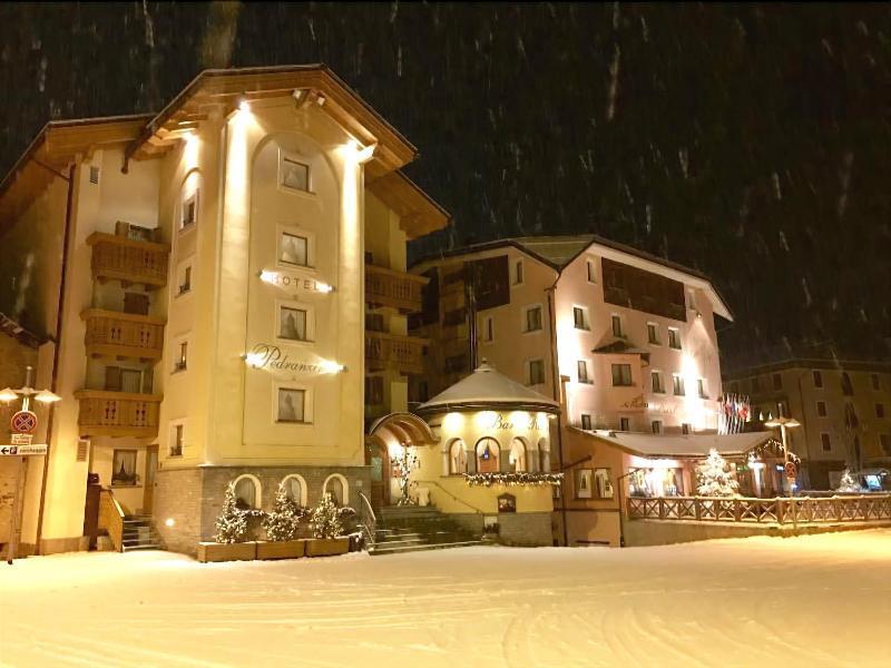 Hotel Pedranzini Santa Caterina Valfurva Eksteriør billede