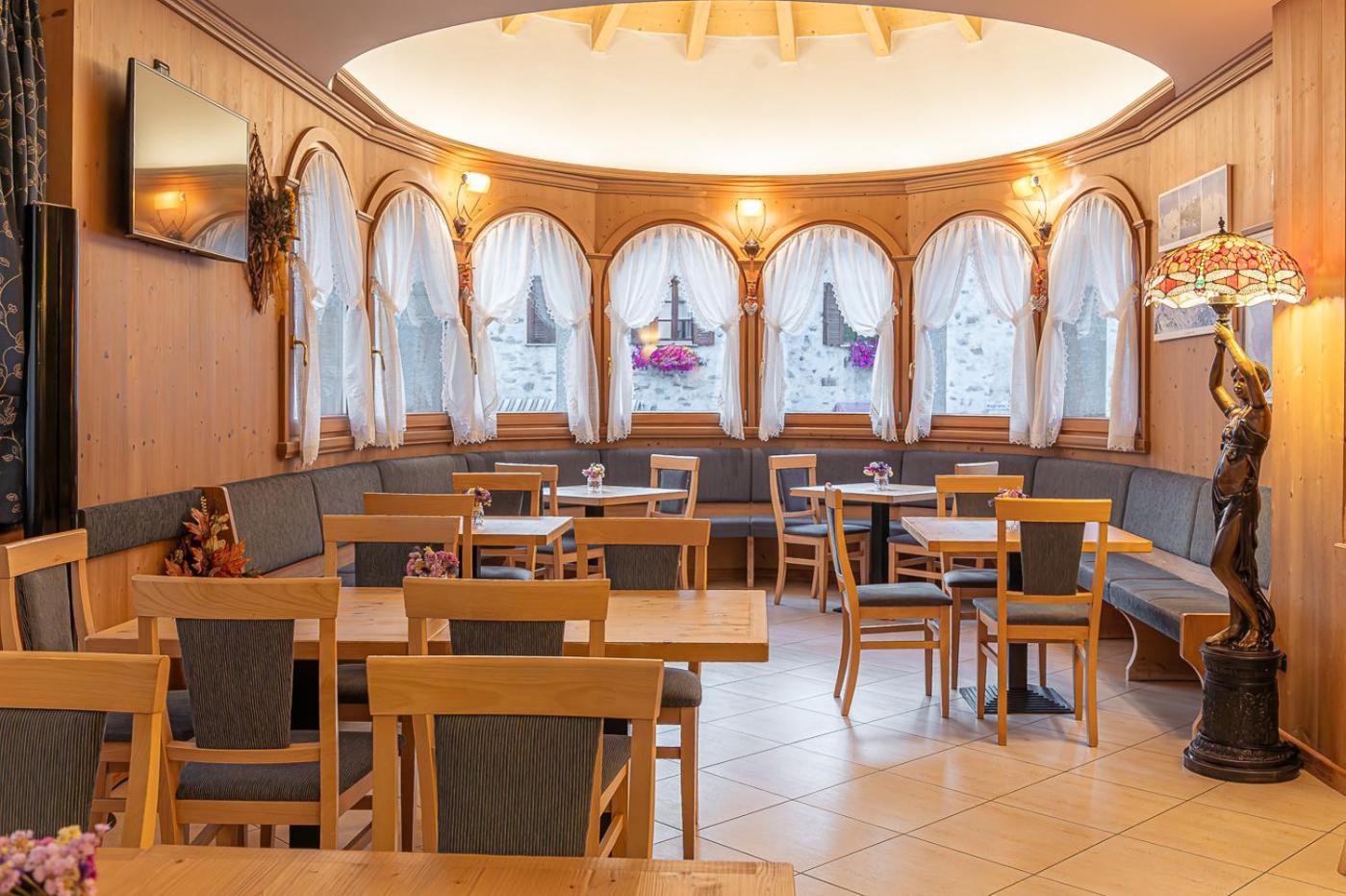 Hotel Pedranzini Santa Caterina Valfurva Eksteriør billede
