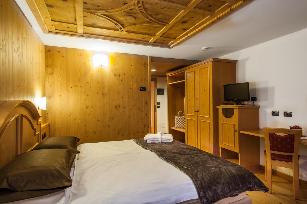 Hotel Pedranzini Santa Caterina Valfurva Eksteriør billede